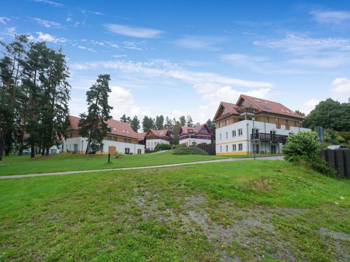 Comfortable Holiday Home In Lipno With Garden Lipno nad Vltavou Luaran gambar
