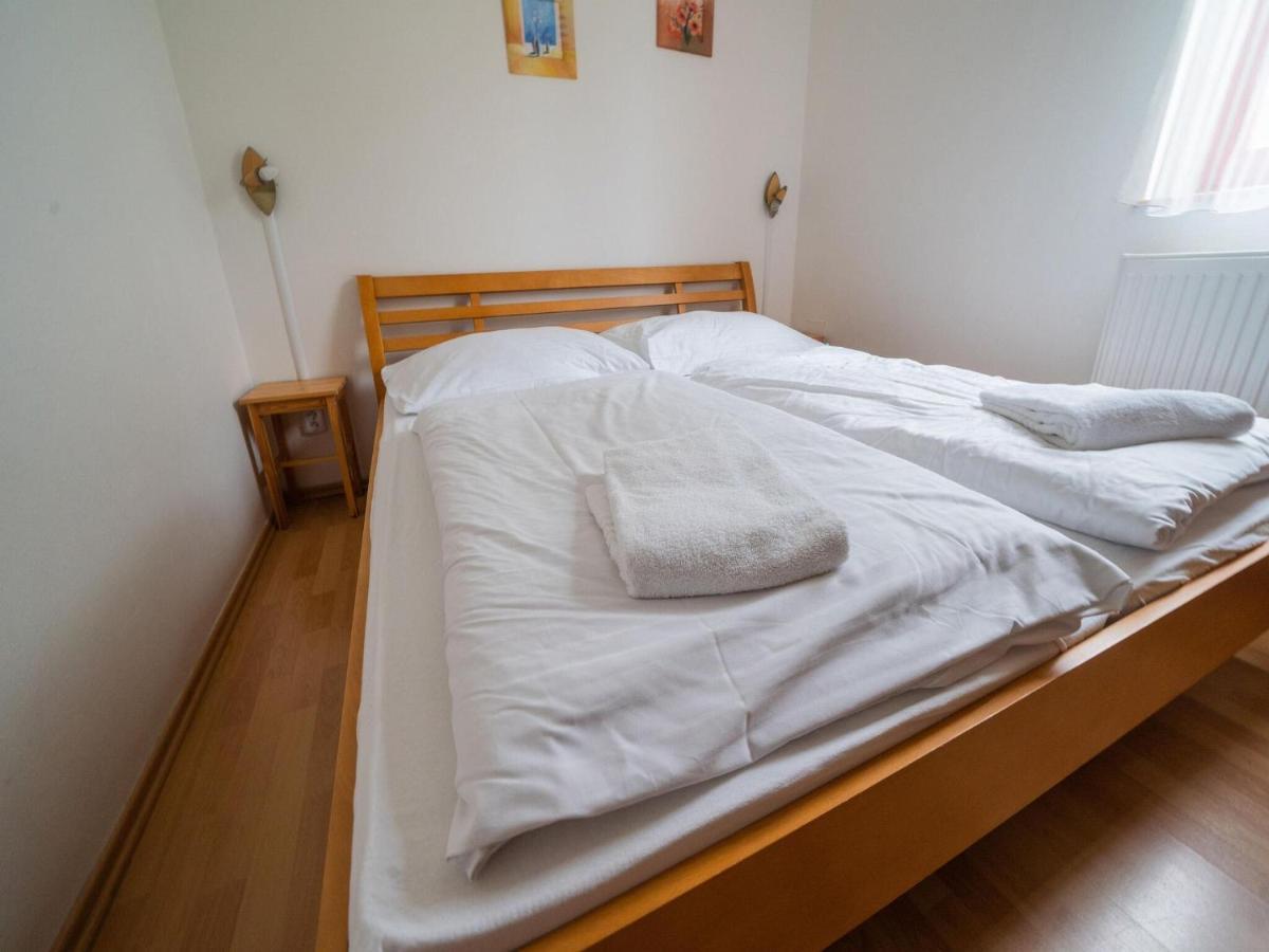 Comfortable Holiday Home In Lipno With Garden Lipno nad Vltavou Luaran gambar